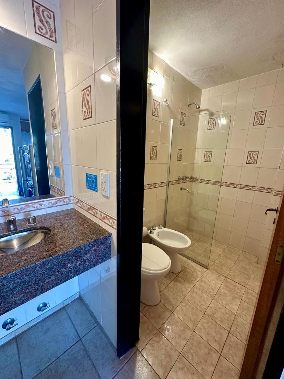 Hotel Carlos Paz Вила Карлос Пас Екстериор снимка