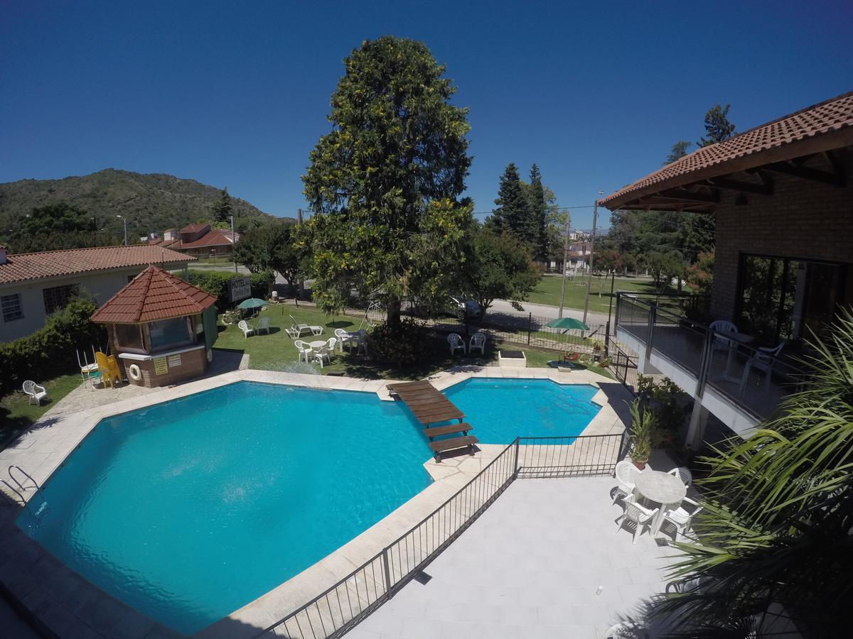 Hotel Carlos Paz Вила Карлос Пас Екстериор снимка