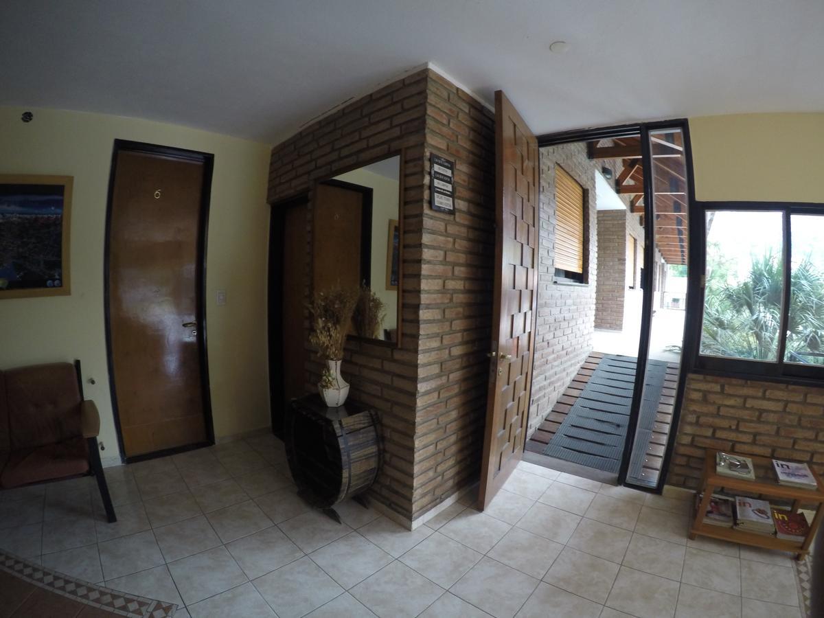 Hotel Carlos Paz Вила Карлос Пас Екстериор снимка