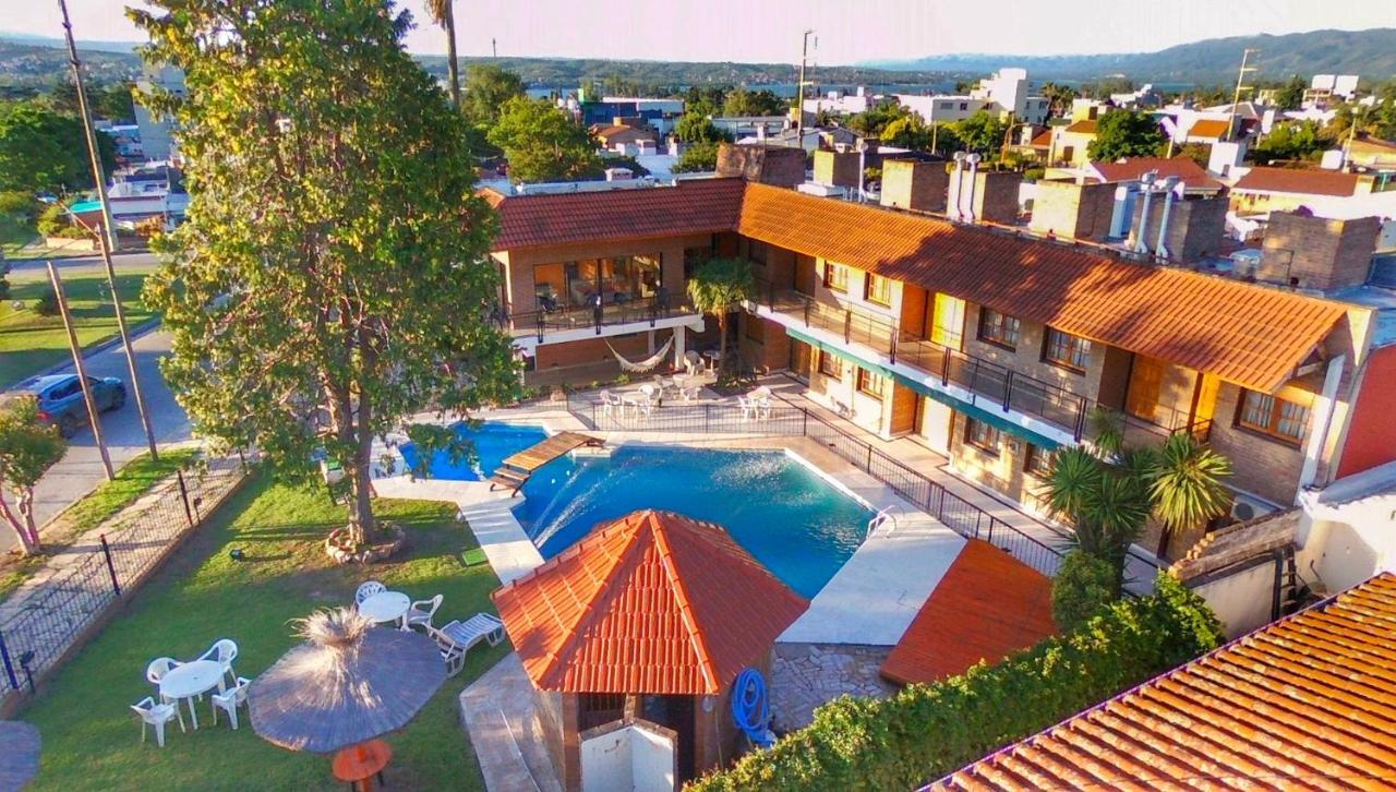 Hotel Carlos Paz Вила Карлос Пас Екстериор снимка