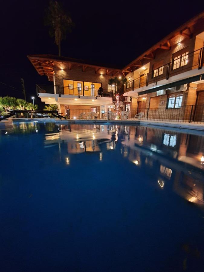 Hotel Carlos Paz Вила Карлос Пас Екстериор снимка