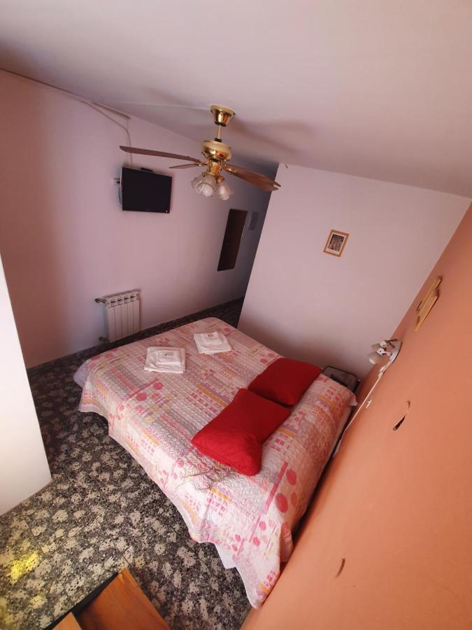 Hotel Carlos Paz Вила Карлос Пас Екстериор снимка